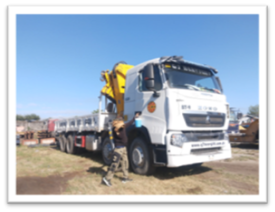 Picture of 16T BOOMTRUCK (KNUCKLE TYPE) - HOWO BRAND